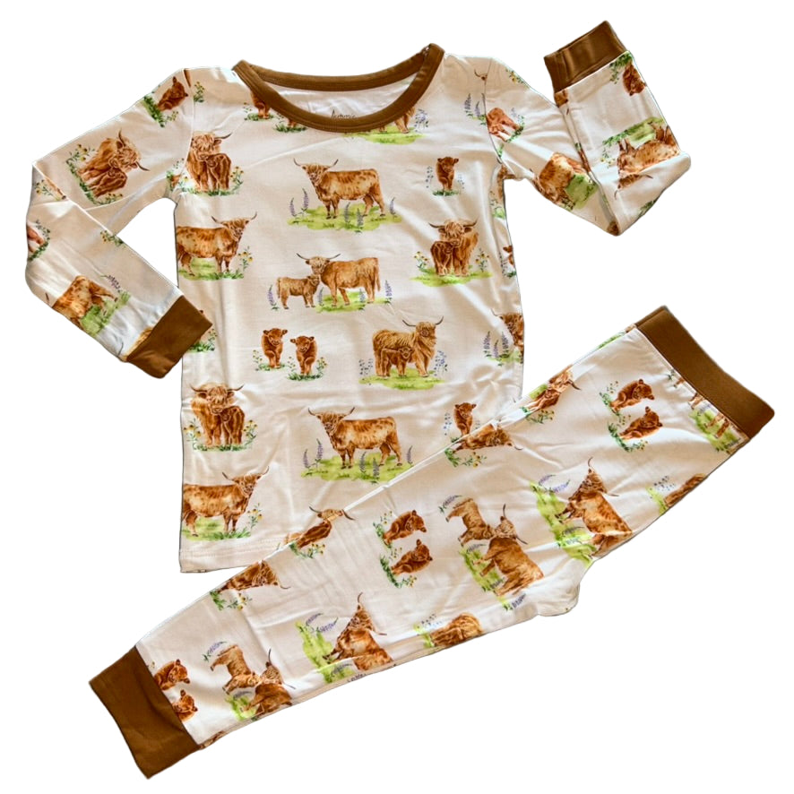 Cozy Cattle Long Sleeve Set