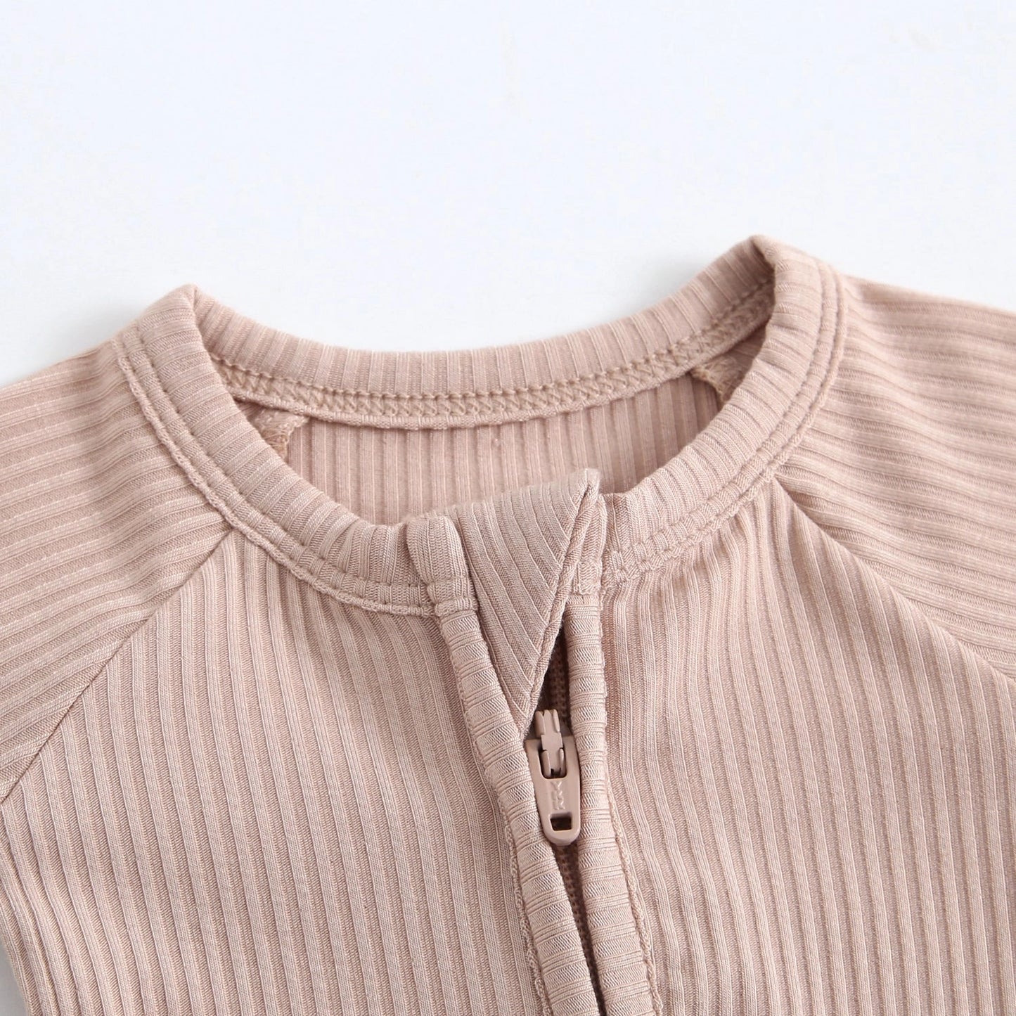 Maple Ribbed Convertible Zippy