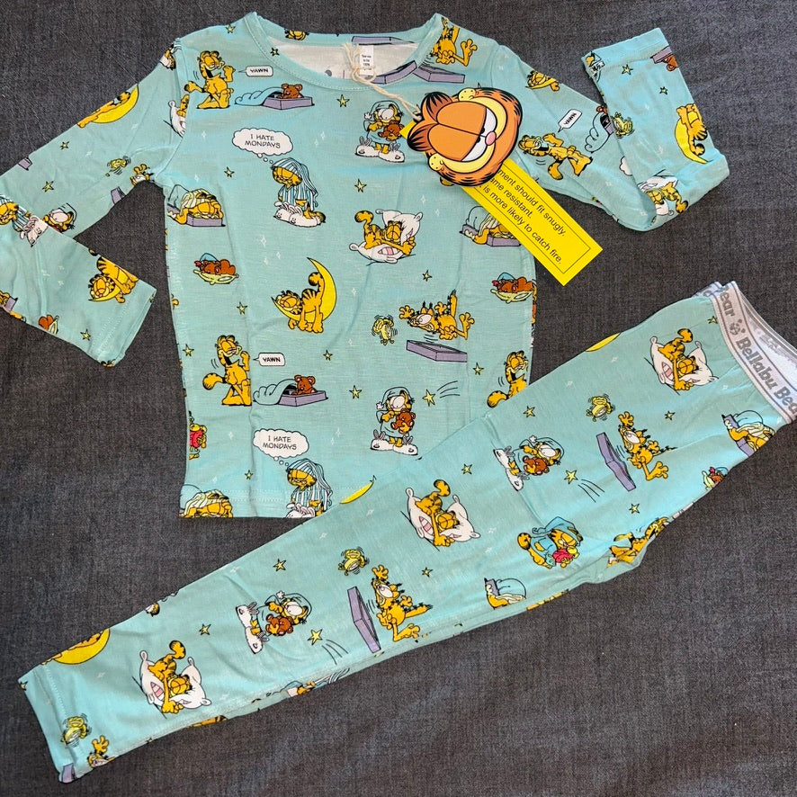 Garfield: Lazy Mondays Long Sleeve Set