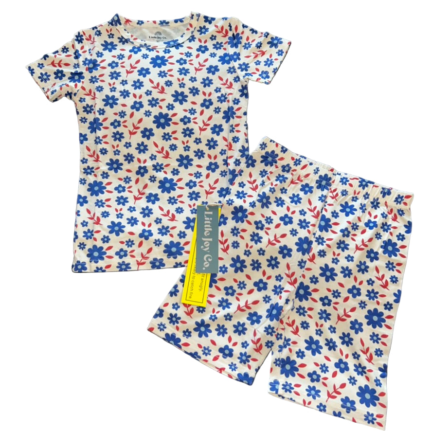 Red White & Blooms Shorts Set