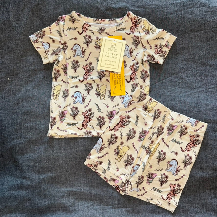 Flowers for Pooh Shorts Set
