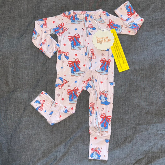 Boots N' Bows Convertible Zippy