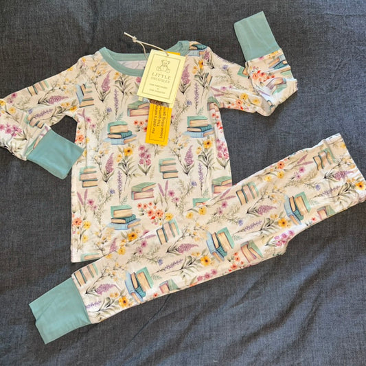 Books & Bouquets Long Sleeve Set