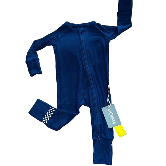 Royal Ribbed Convertible Zippy