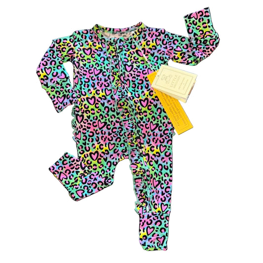 Wild at Heart Ruffled Convertible Zippy