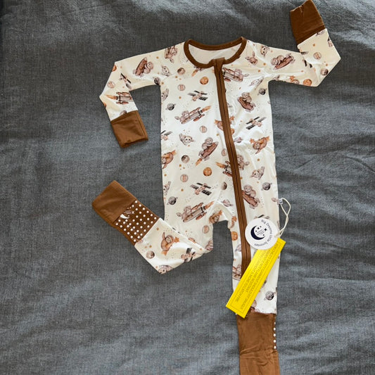Outersloth Convertible Zippy