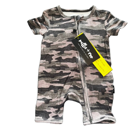 Chris Camo Ribbed Shorty