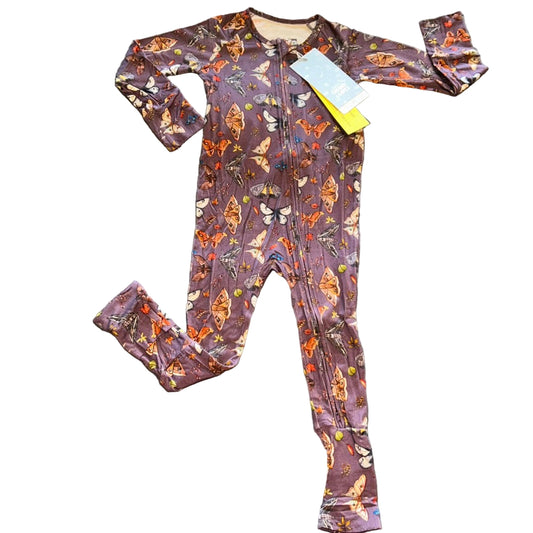 The Moths Plum Convertible Zippy
