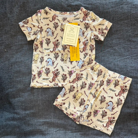 Flowers for Pooh Shorts Set